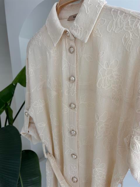 Sukienka koszulowa z paskiem - ecru