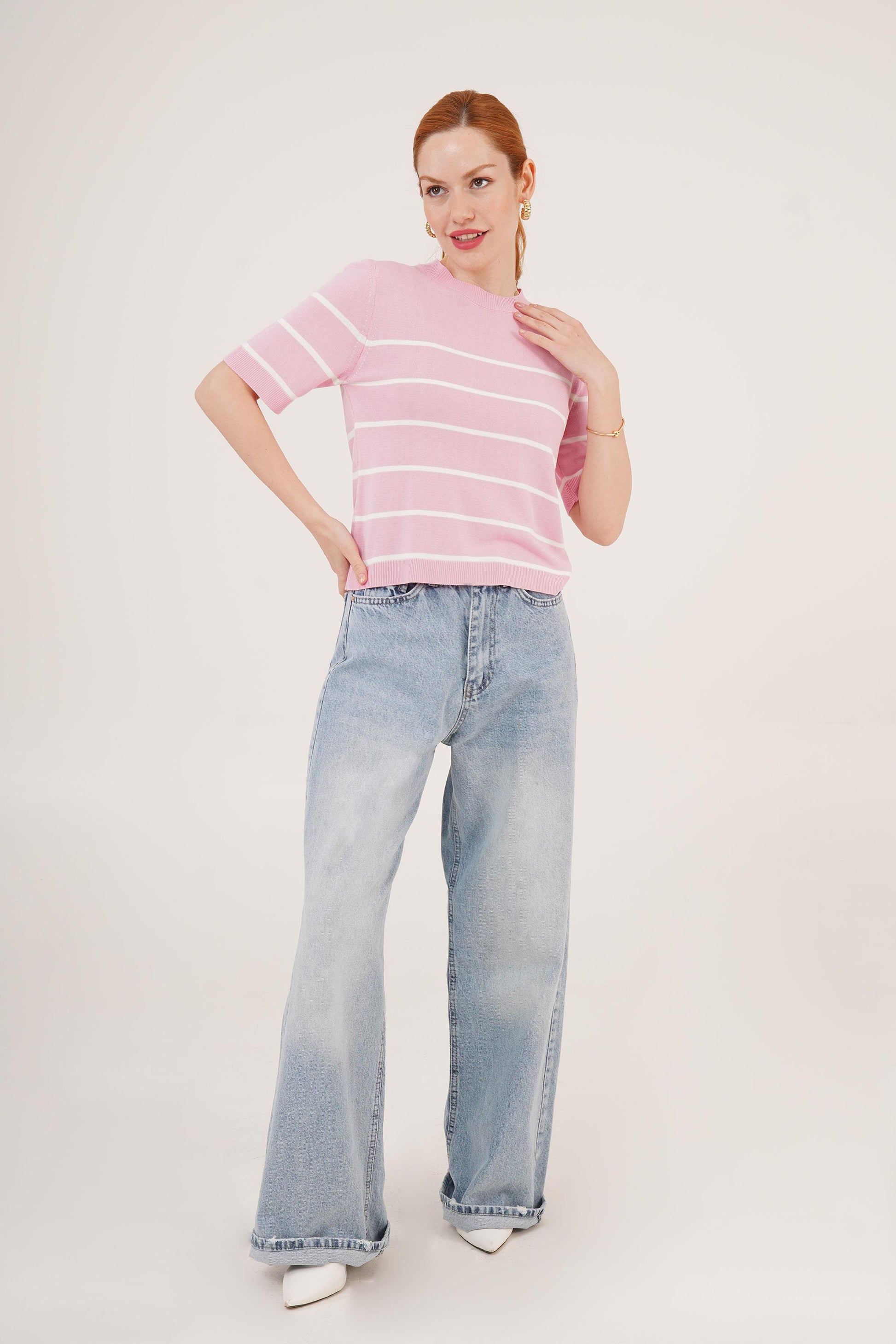 Bluzka na krotki rekaw w paski - rozowa