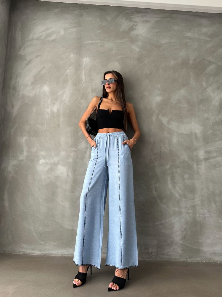 Spodnie lniane z haftem - jasny niebieski