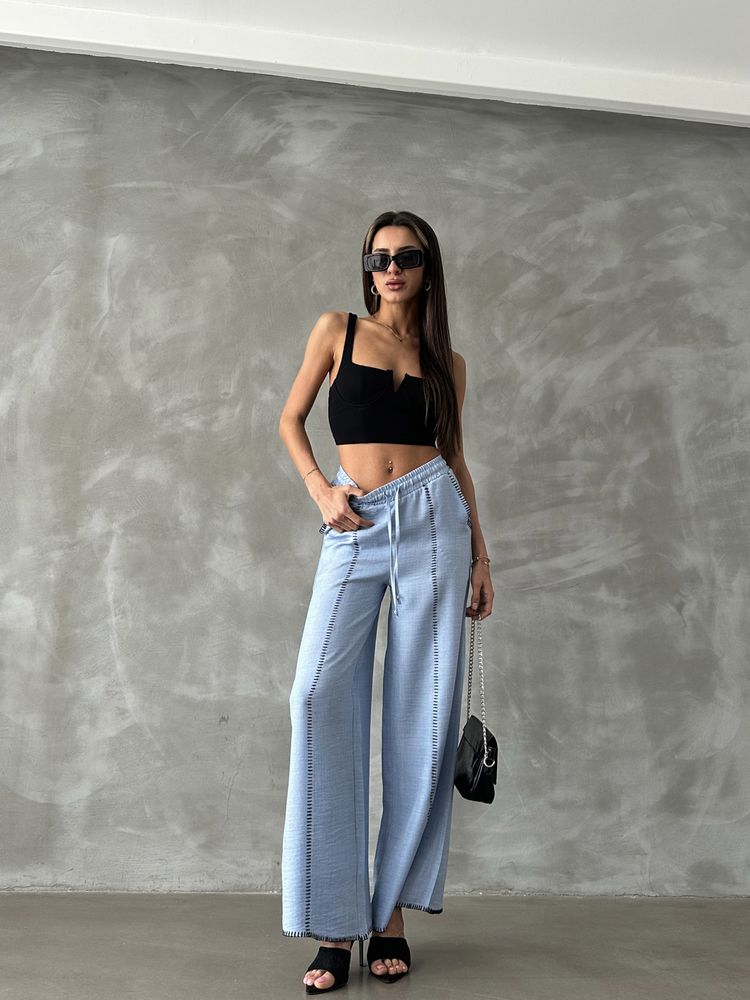 Spodnie lniane z haftem - jasny niebieski