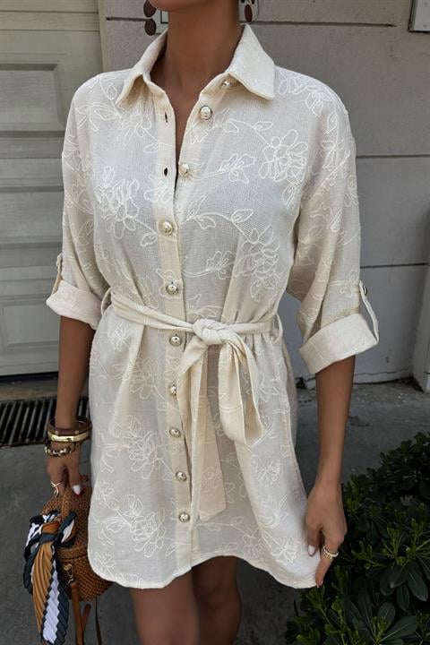 Sukienka koszulowa z paskiem - ecru